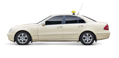 Taxi Pfeiffer bringt Sie sicher ans Ziel! Taxi fährt vorbei